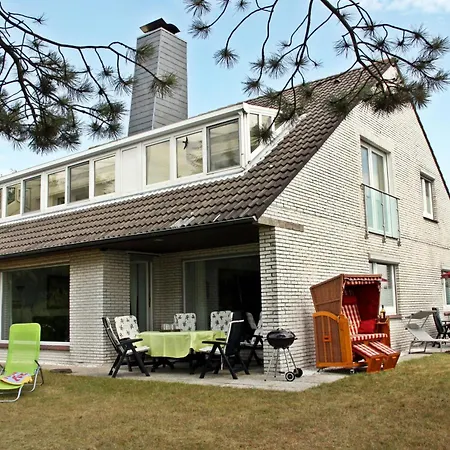 Holiday home Weisses Duenenhaus Mit Meerblick Bohl